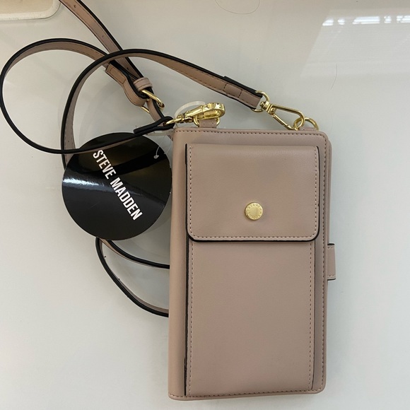 NEW Steve Madden Wallet Crossbody / Phone Wallet Card Case - Picture 6 of 6